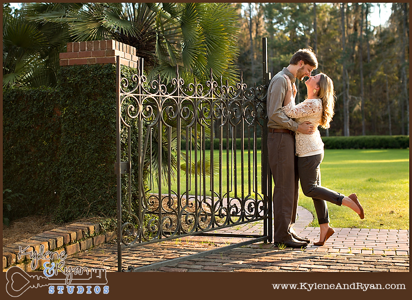 Anna & Philip | Engagement Love at Maclay Gardens