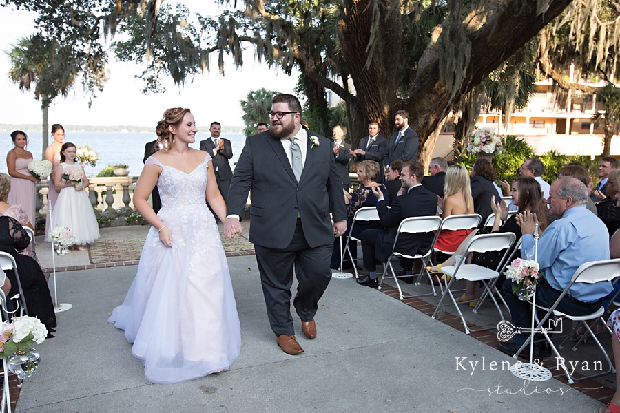 Blog042_Club Continental Jacksonville Florida Wedding Southern Charm Events Blossoms and Accents DJ Carlton McGee Ricker Films
